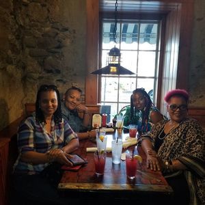 Meet your Posher, Frances